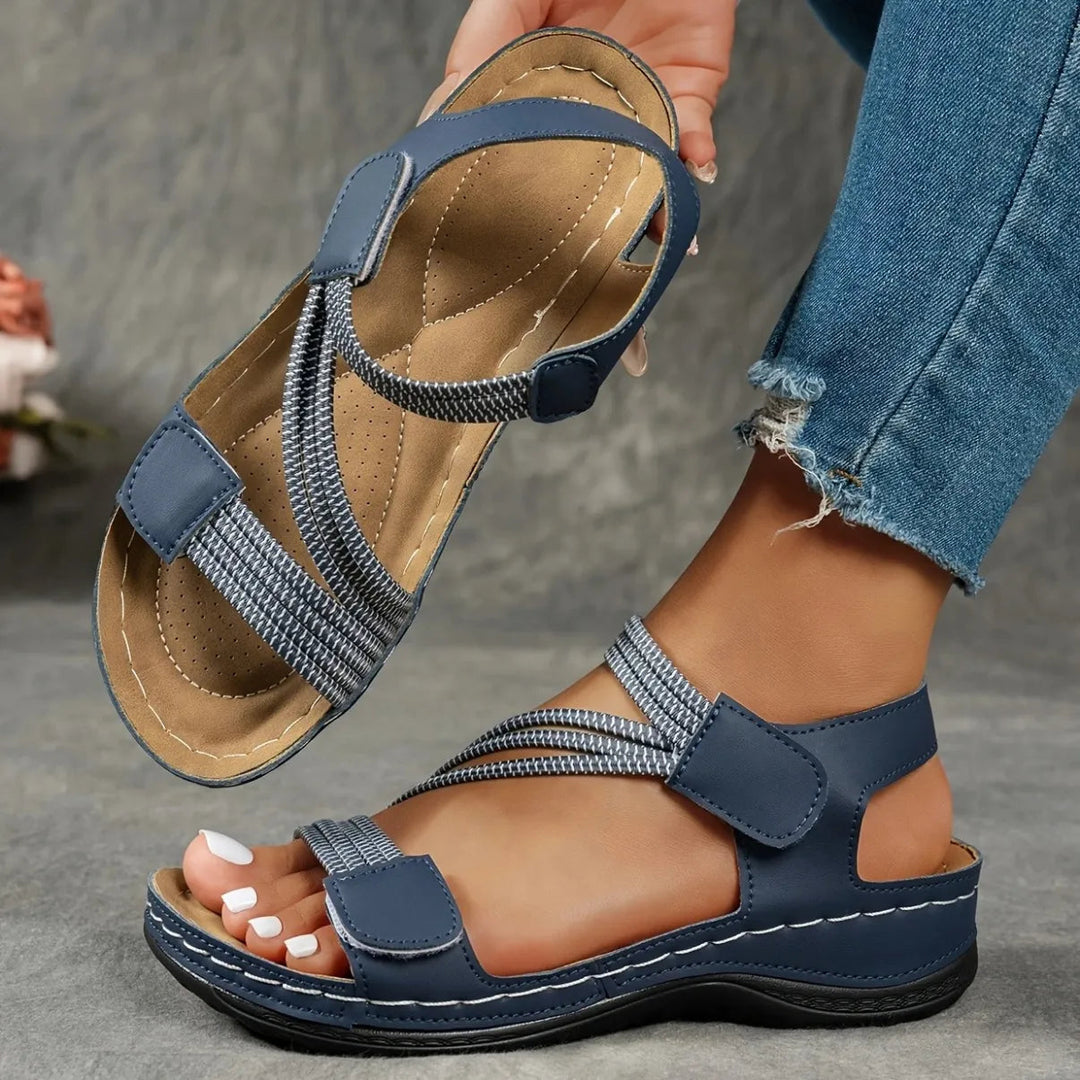 Sandales confort à brides ajustables Nelvoire — coloris bleu