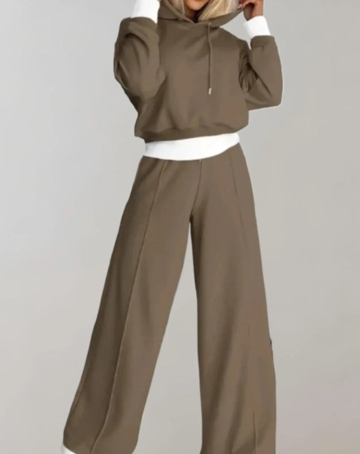 Ensemble deux pièces à capuche et pantalon ample Nelvoire — coloris marron