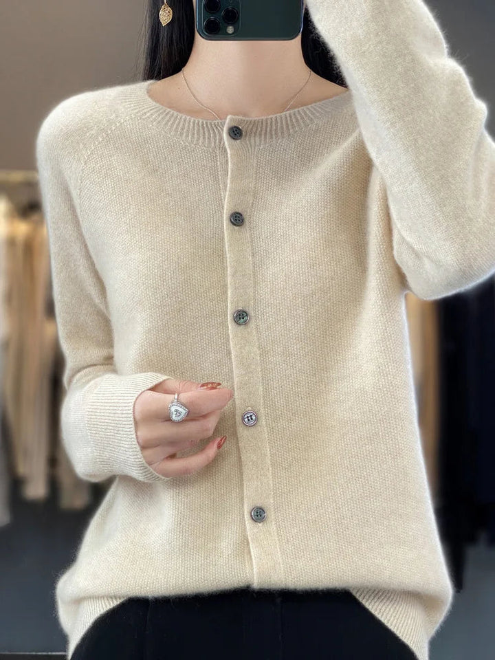 Pull en maille boutonné devant Nelvoire — coloris beige