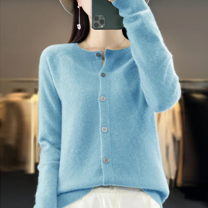 Pull en maille boutonné devant Nelvoire — coloris bleu