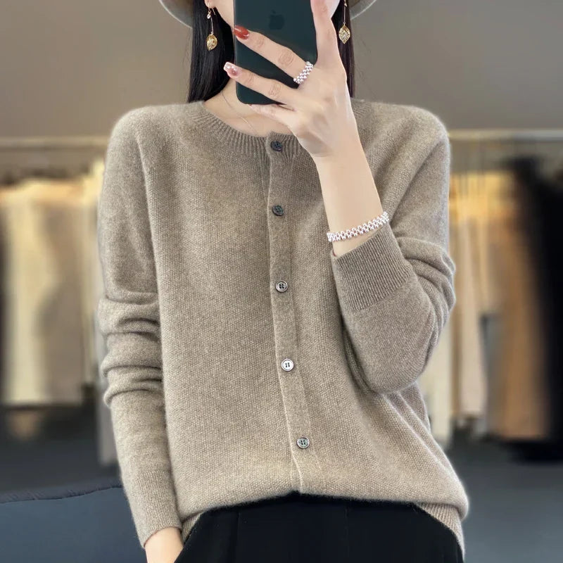 Pull en maille boutonné devant Nelvoire — coloris marron